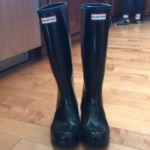 Black Hunter Boots